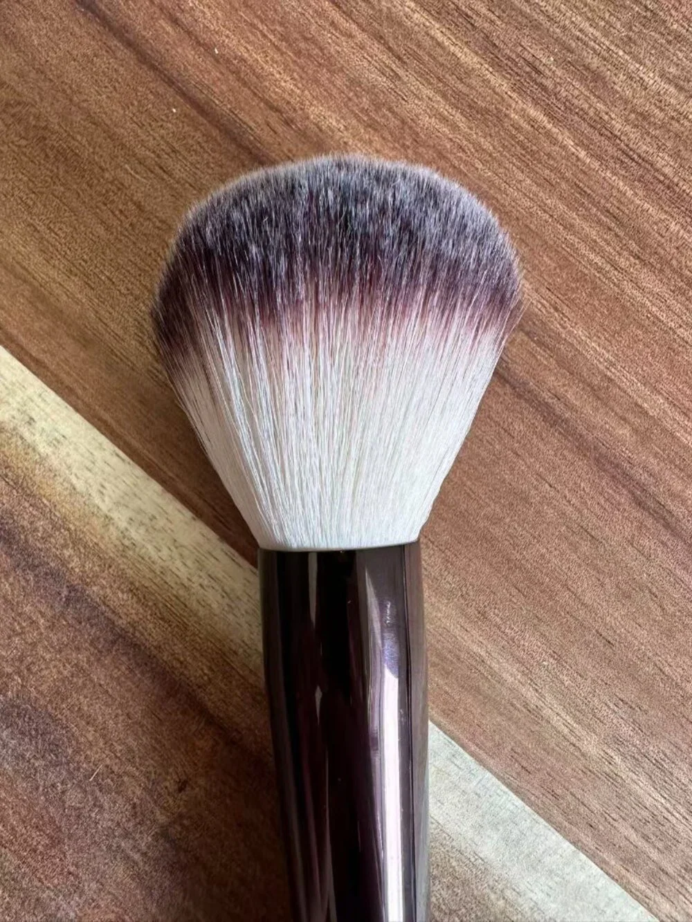 Hourglass Nº 1 Powder Brush $72 Retail